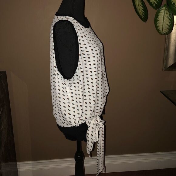 TROUVE Blouse - Picture 2 of 3